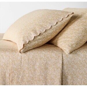 Full 300 Thread Count Scalloped Edge Ditsy Floral Sheet Set Peach/Pink - RARE